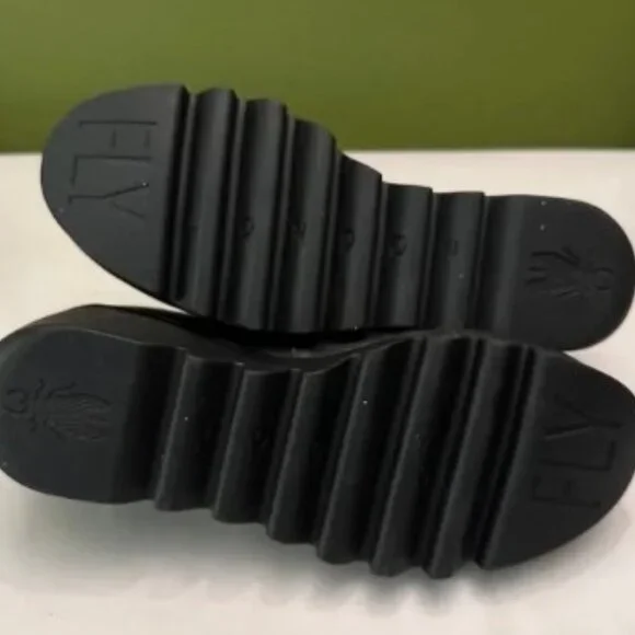 Fly London Beso Wedge Pump Black EU 40 US SIZE 9 - Picture 6 of 7